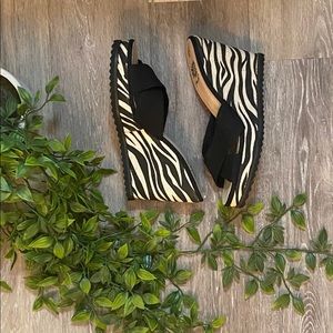 Yellow Box zebra print wedges
